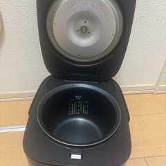 炊飯器3合 米びつセットの画像