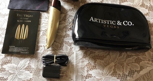ほぼ新品！Dr.アリーヴォ the Vegas ザ ベガス バイ ジョエルウォーレン 美顔器  Dr.arrivo