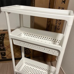 【無料】収納ラックの画像