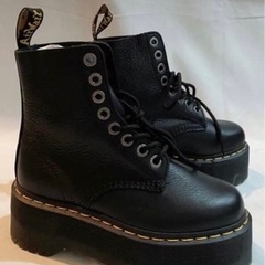 ドクターマーチン　1460 PASCAL MAX 8ホールブーツ厚底　23.5〜24の画像