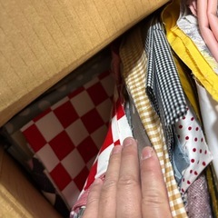 布　ハギレ　生地　大量の画像