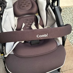 【combi】コンビベビーカーの画像