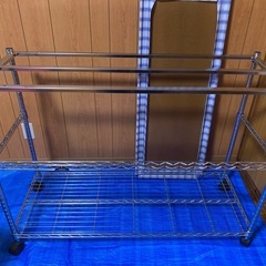 ラックテーブル+ゴミ箱の画像