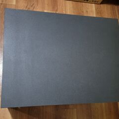 IKEA サイドテーブル 黒の画像