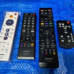 32型TV+レコーダー+SP内蔵TV台の画像