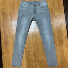 スキニーデニムの画像