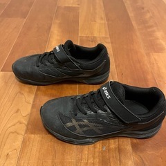 アシックス　キッズ22センチの画像