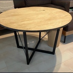 ソファの高さに合うテーブルの画像