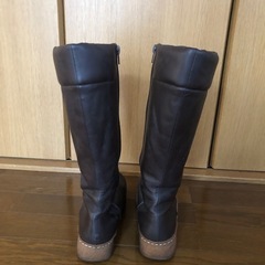 Fin ブラウンブーツ　レディースの画像