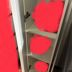 細長い棚の画像