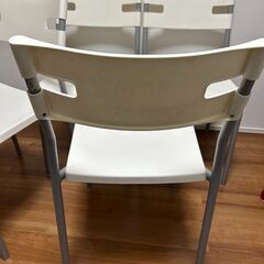 IKEA LAUVER 椅子 ホワイト 4脚セットの画像
