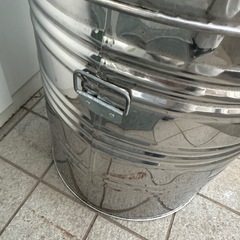  筒形 ステンレス缶 保存容器 古民家 ガーデニング(大)の画像