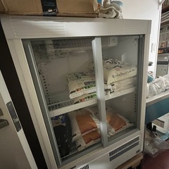 ◆美品◆Panasonic 箱形ショーケース　スライド扉タイプ 144ℓの画像