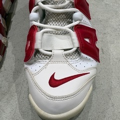 ナイキ　モアテン　ジムレッド　レアの画像