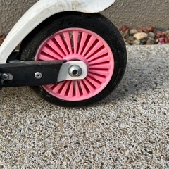 キックスクーター　子供用の画像