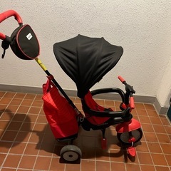 スマートトライク三輪車（シェード、手押し棒付）の画像