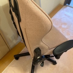 ゲーミングチェアの画像