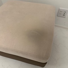 【あげます】【急募】【12月14日のみ】オットマン/ソファー　　の画像