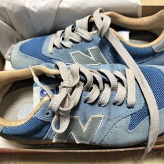 New Balance ブルースニーカー　UK5.5(23.5cm)の画像
