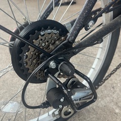 Jeep[ジープ]20吋 折り畳み自転車　空気入れ付きの画像