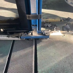 スギヤス ビシャモン Bishamon 門型 2柱リフト OSA30 3000kgの画像