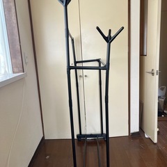 ハンガーラック／コート掛け／キャスター付き／中古の画像