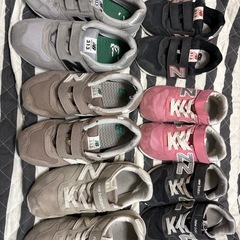 New Balance のスニーカー6足