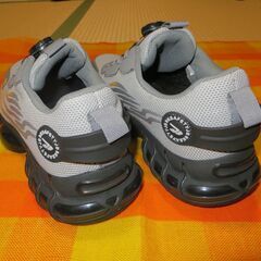 ☆★メンズシューズ29cm(グレー)未使用品★☆の画像