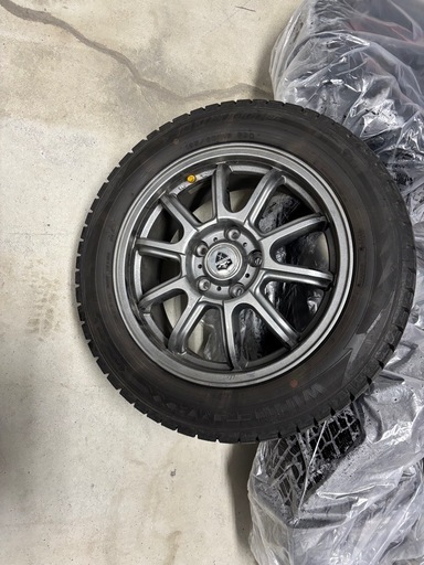 195/60R16　スタッドレスタイヤ　ホイール付き　　