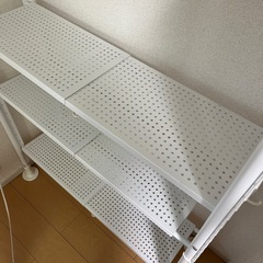 ニトリ　突っ張りラックの画像