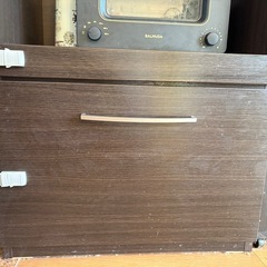 ニトリ食器棚の画像