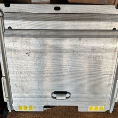 （フェイスリフト前）特別支援車両用スロッパーアルミ製出入口ランプ