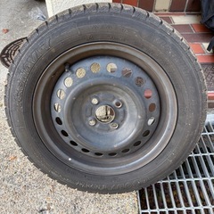 スタッドレス4本セット　フィット　185/60R15 ホンダ純正ホイール　の画像