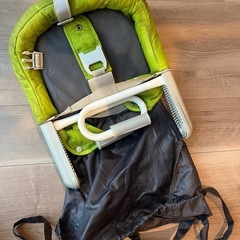 Inglesina テーブルチェアの画像