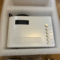 新品　ホームプロジェクター　　　の画像