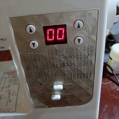 ジャガ−ミシン美品の画像