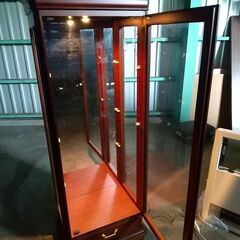 アンティークなインテリアに(照明付き)の画像