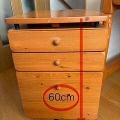 ★木製★学習デスク+上置き+3段ワゴン+ライトの画像