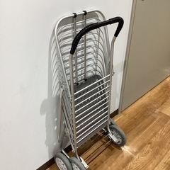 折りたたみショッピングカート【町田市再生家具】　の画像