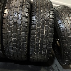 軽用12インチホイール4本冬タイヤ付きの画像