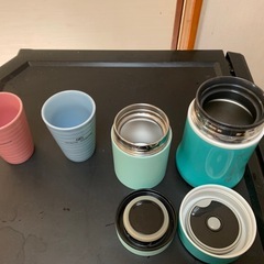 【取引中】スープ容器とコップと水切りネットの画像