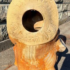 縁起物の象徴=たぬき の置物　の画像