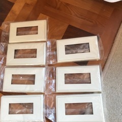 電気の部品の画像