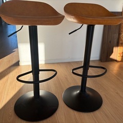 スツールの画像
