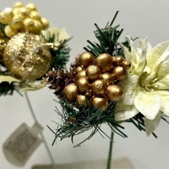 松ぼっくりオーナメントの画像