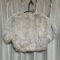 ラビット ファー ボレロ グレーの画像