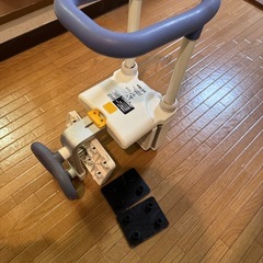 アロン化成 安寿 浴槽手すり UST-130N 入浴 介護用品 高さ調節付の画像