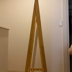 ハンガーラックの画像