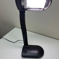 テーブルランプの画像