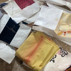 手芸の材料に　着物の画像